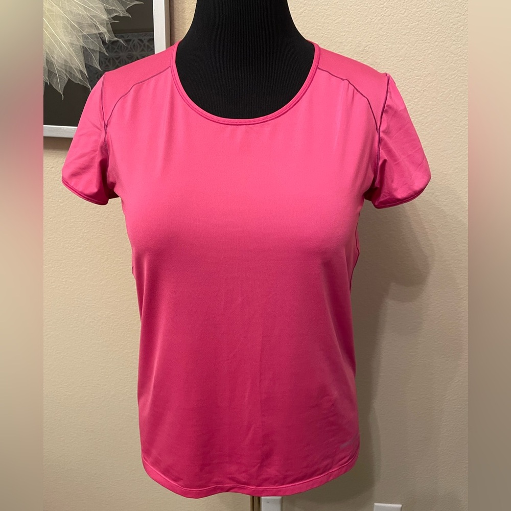 PATAGONIA Top Pink Short Sleeve Performance Base layer T shirt Womens Large